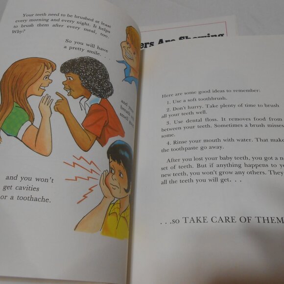 3 KIDS HC VTG CHAPTER HANDBOOKS ABOUT : NEEDS, HEALTH, & MANNERS LIKE NEW 👸👦 - Picture 6 of 15
